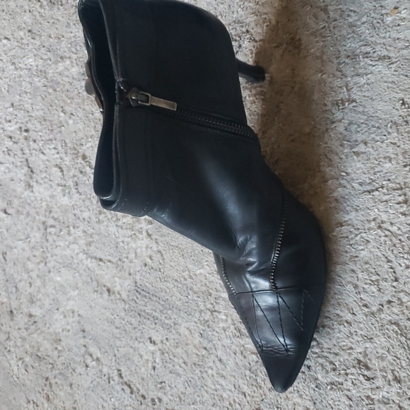 💜Dior pointy toe boots - Picture 3 of 15